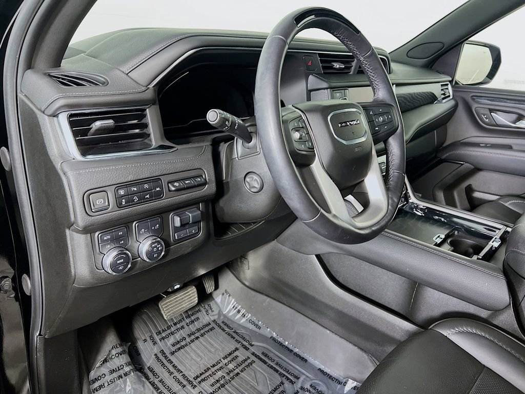 Certified 2023 GMC Yukon Denali w/ Denali Reserve Package image 8