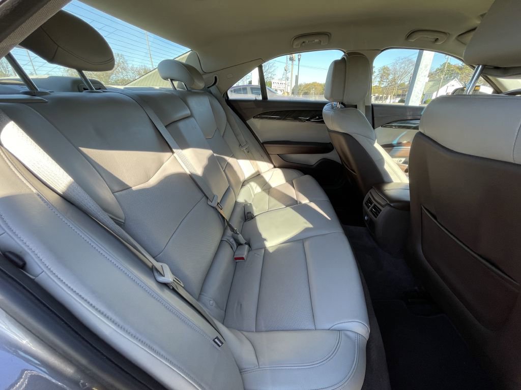 Used 2014 Cadillac ATS Luxury w/ Driver Awareness Package RWD image 32