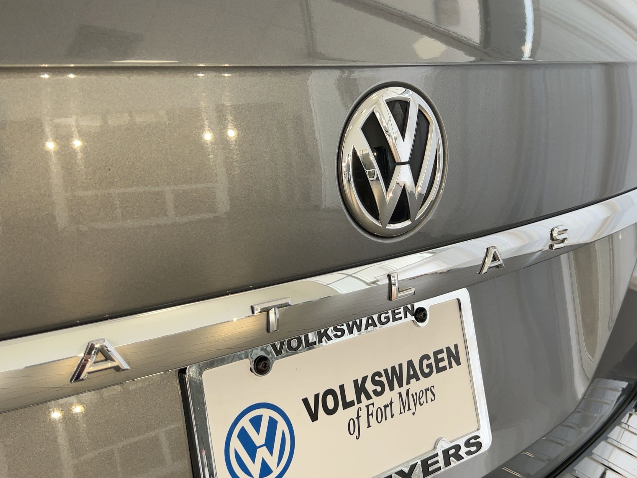 Used 2019 Volkswagen Atlas SEL image 37