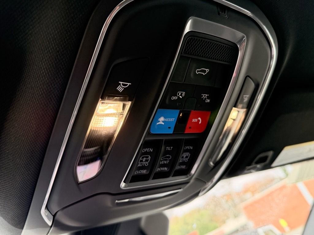 New 2025 Jeep Grand Cherokee Limited image 22