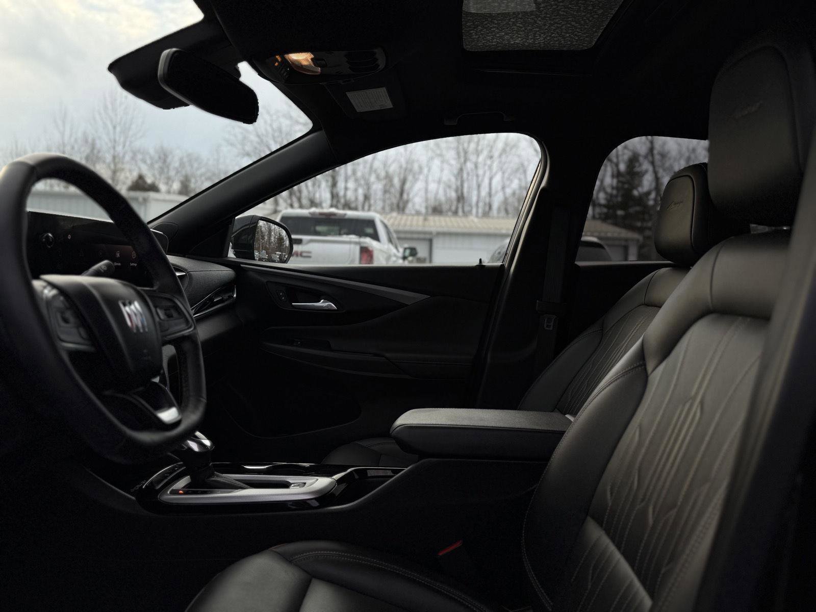 Certified 2024 Buick Envista Avenir image 12