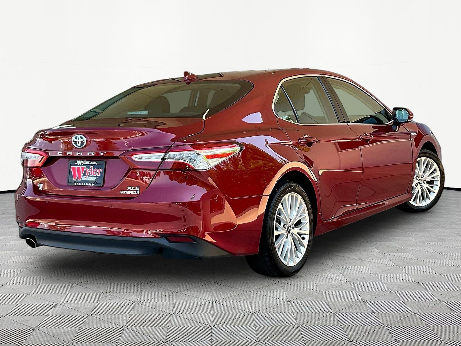 Used 2020 Toyota Camry XLE w/ Driver Assist Package FWD image 6