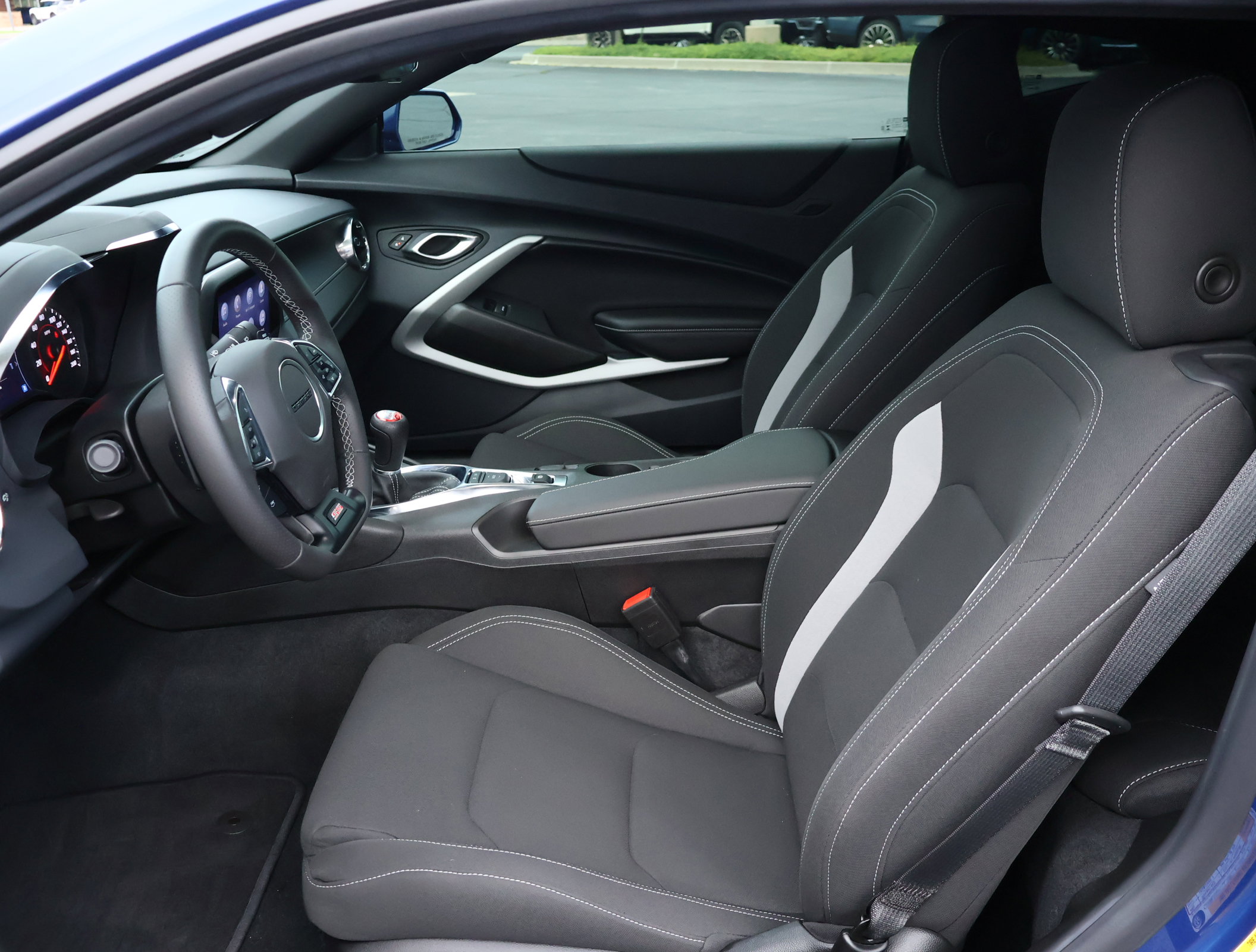 Used 2023 Chevrolet Camaro SS RWD image 10