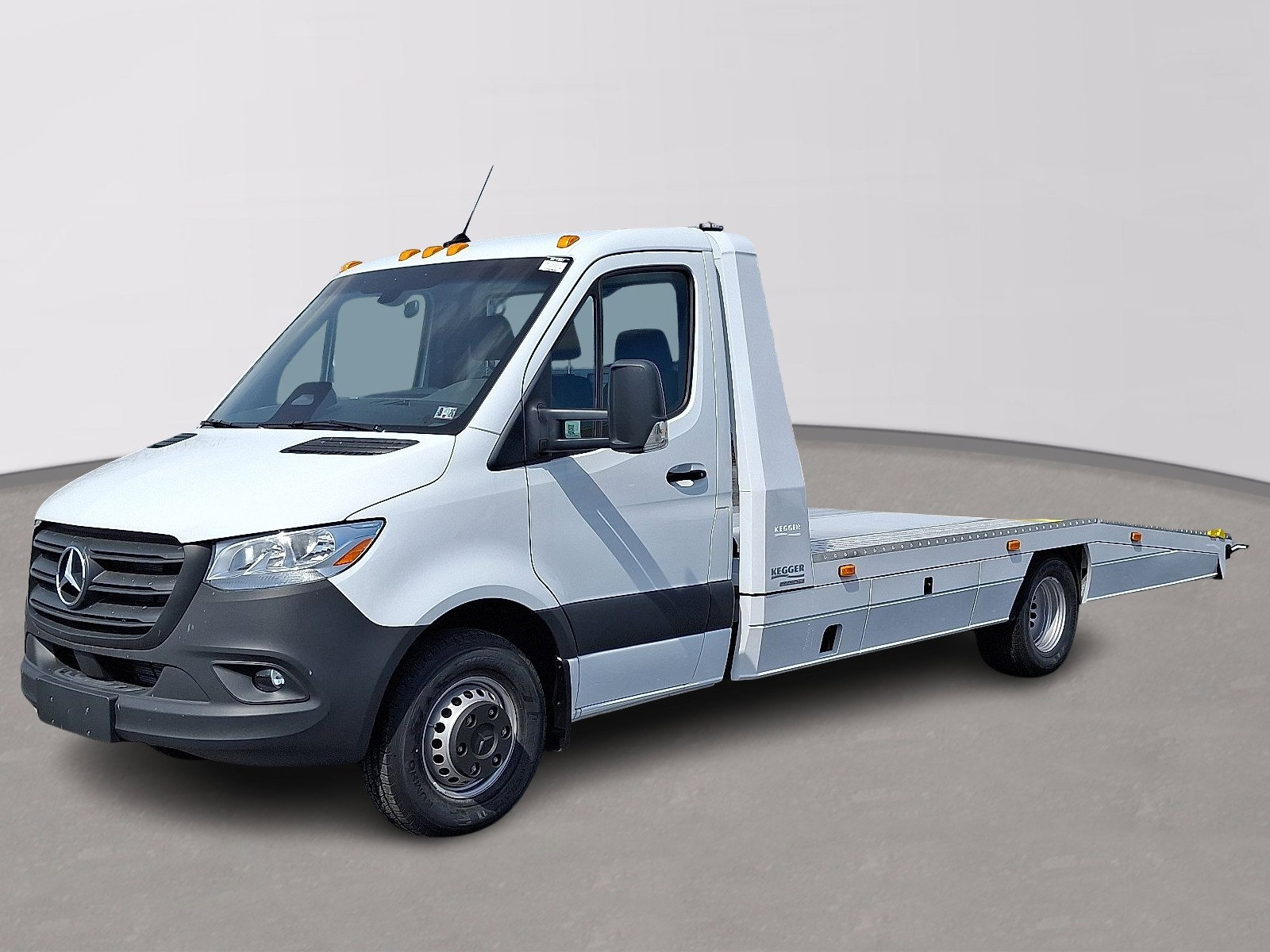 New 2025 Mercedes-Benz Sprinter 4500