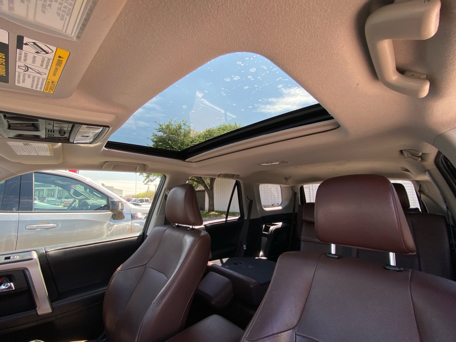 Used 2018 Toyota 4Runner Limited image 19