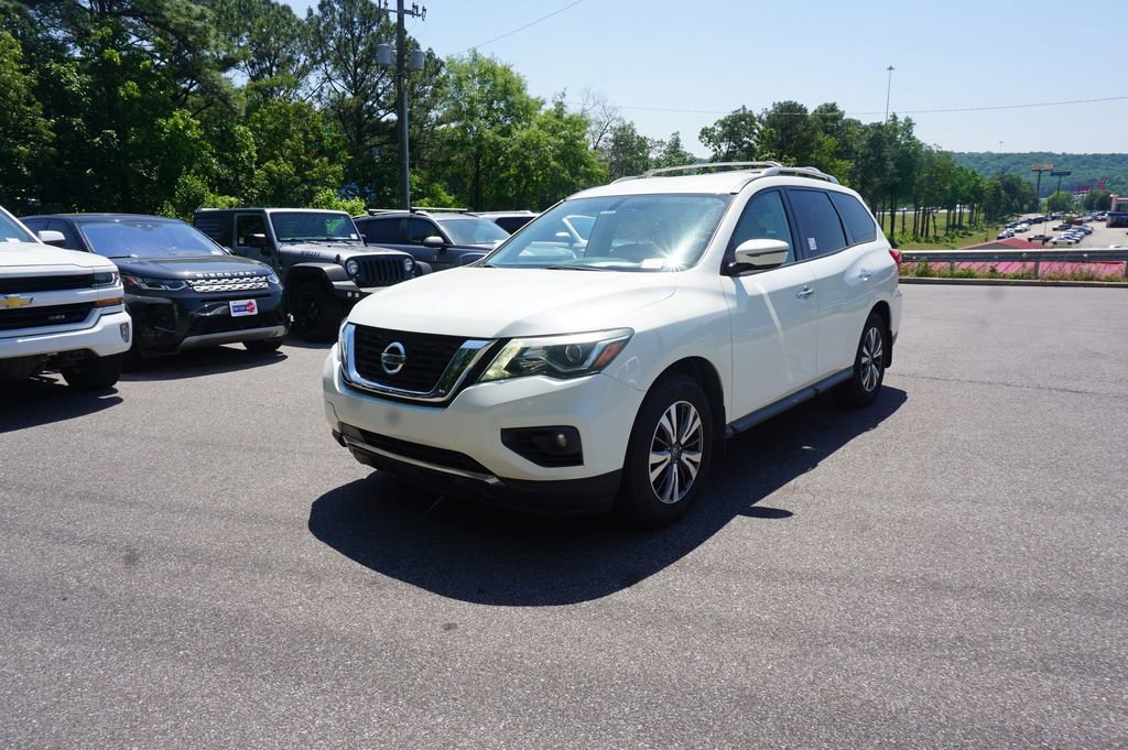 Used 2017 Nissan Pathfinder SV FWD image 22