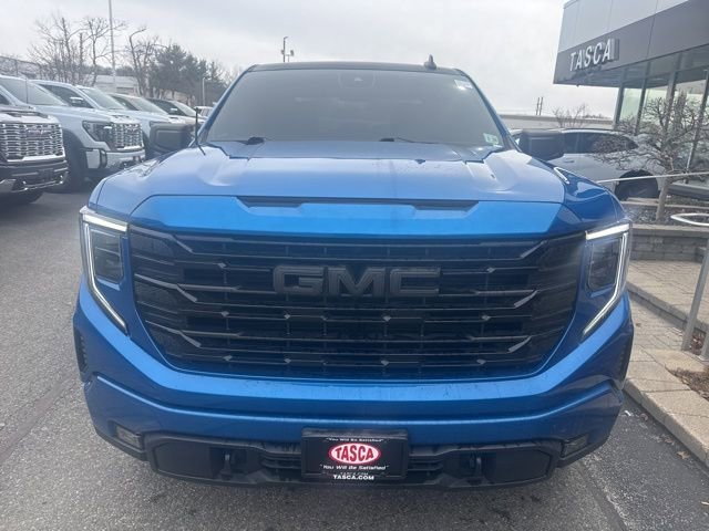 Used 2023 GMC Sierra 1500 Elevation image 2