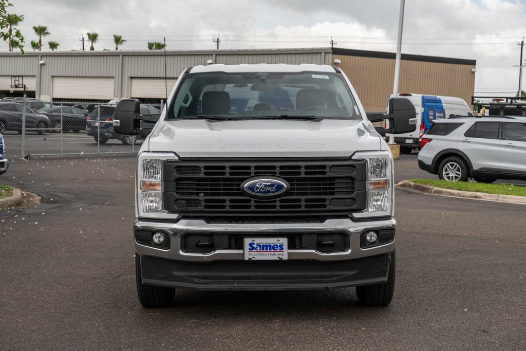 Used 2025 Ford F250 XL image 2