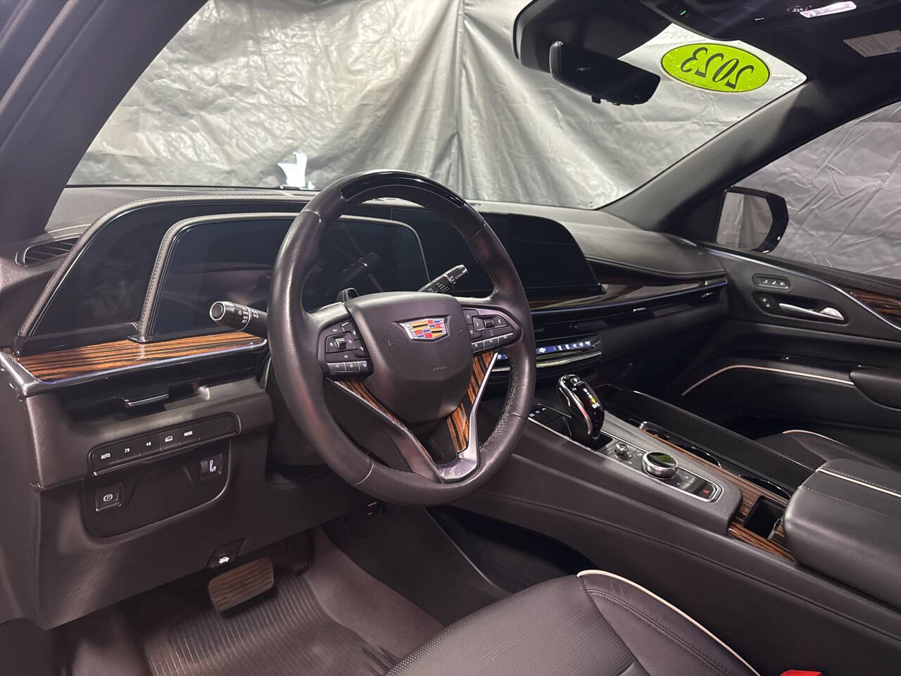 Used 2023 Cadillac Escalade ESV Premium Luxury w/ LPO, Floor Liner Package AWD/4WD image 23