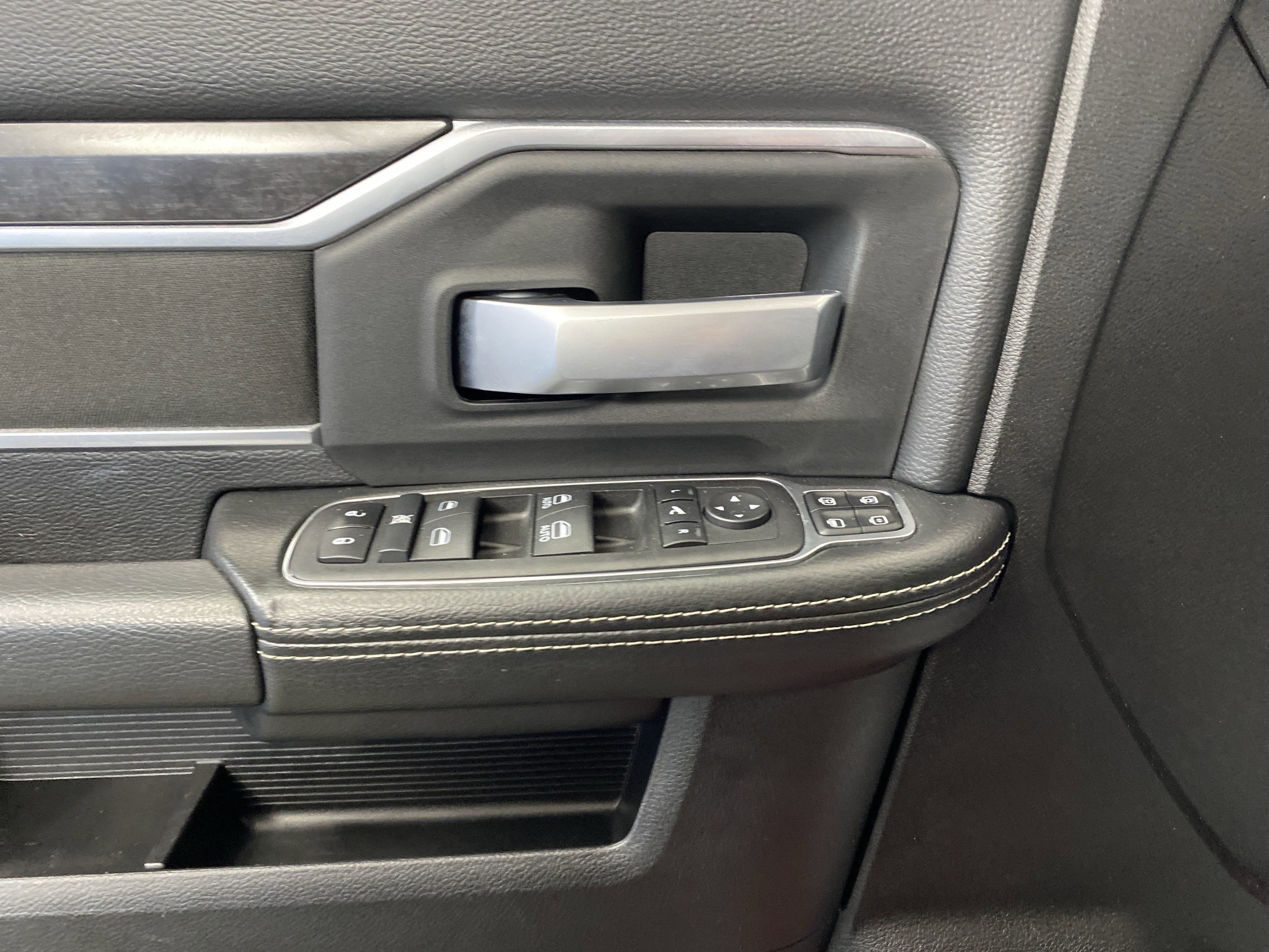 Certified 2024 RAM 2500 Big Horn w/ Bed Utility Group image 12