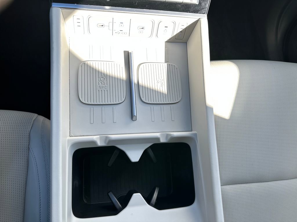 Used 2025 Hyundai Santa Fe Calligraphy image 45