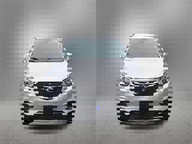 Used 2022 Buick Encore Preferred w/ Safety Package image 3