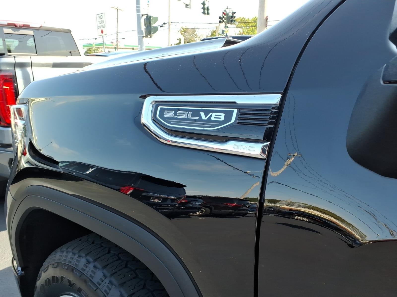 Used 2024 GMC Sierra 1500 Denali AWD/4WD image 9