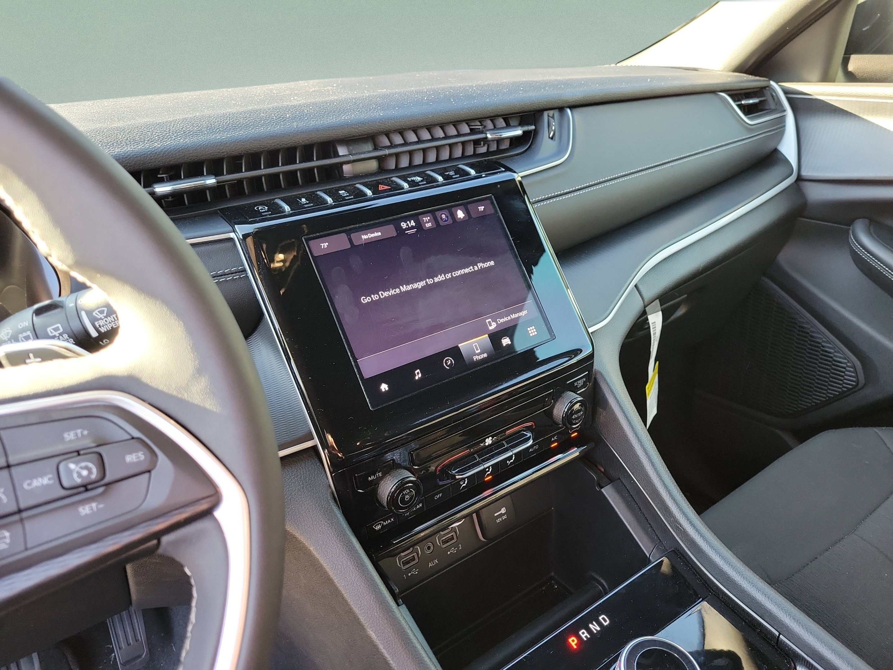 Certified 2025 Jeep Grand Cherokee Laredo RWD image 27