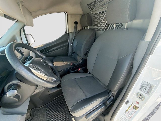 Used 2021 Nissan NV200 S FWD image 17
