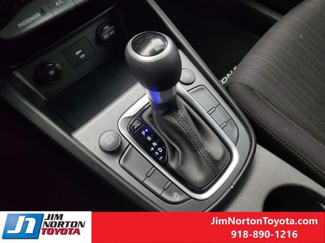 Used 2022 Hyundai Kona SEL image 22