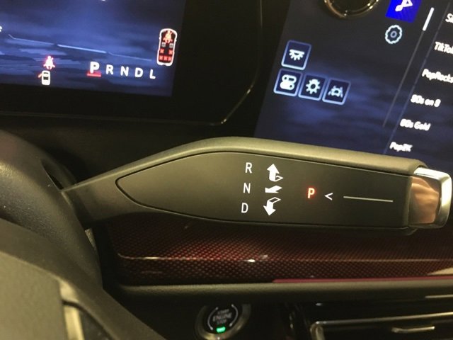 Used 2024 Chevrolet Traverse RS w/ LPO, Floor Liner Package image 31