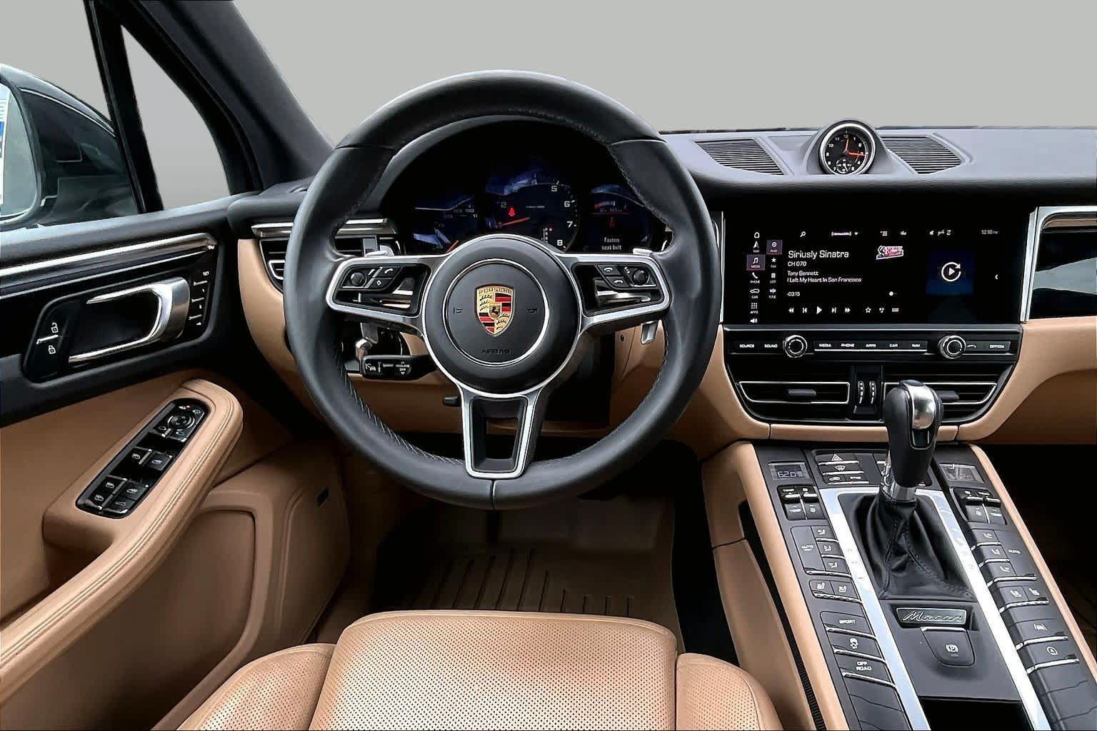 Used 2021 Porsche Macan AWD/4WD image 6