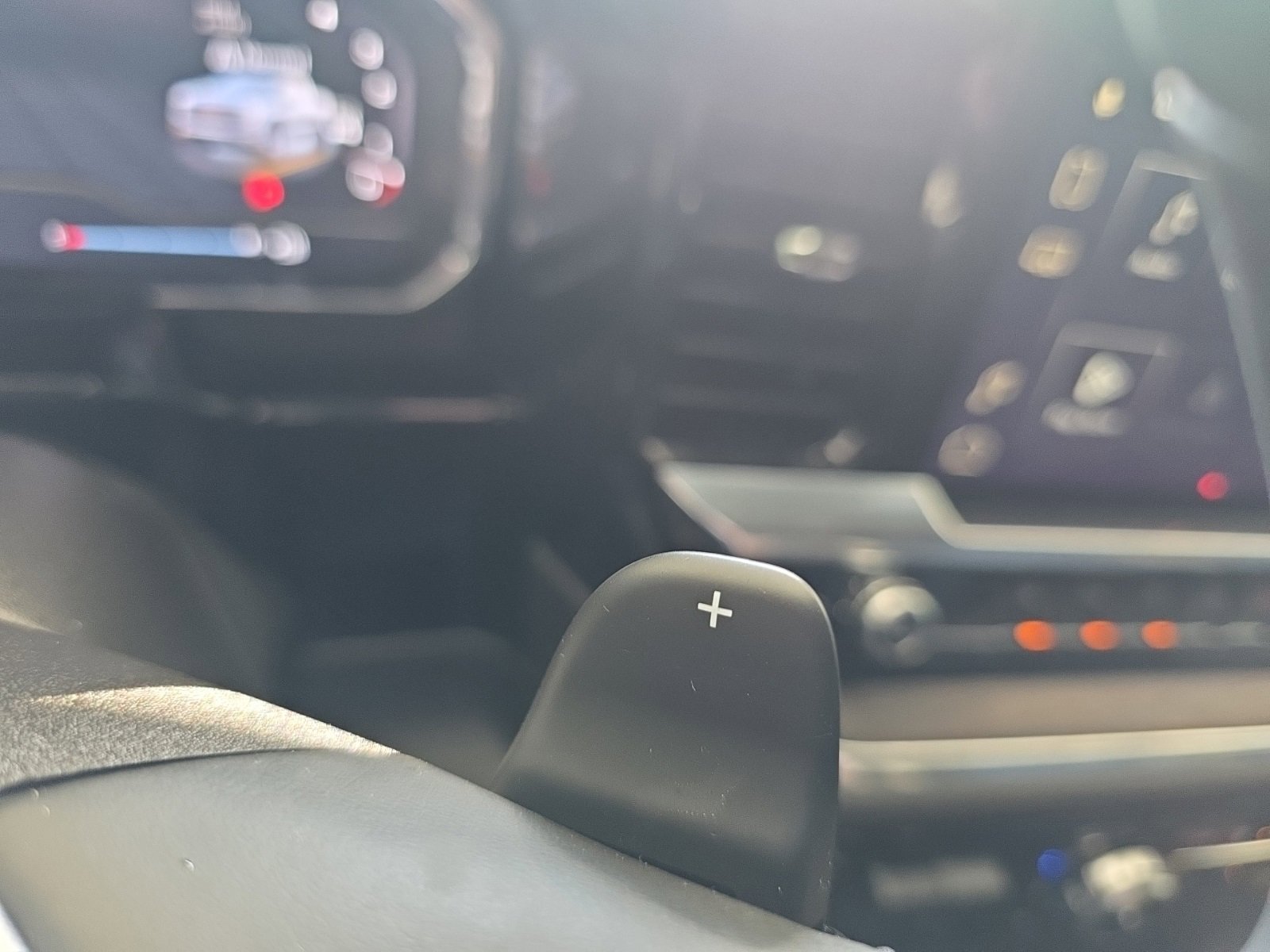 Used 2024 GMC Sierra 1500 SLT w/ SLT Premium Package image 47