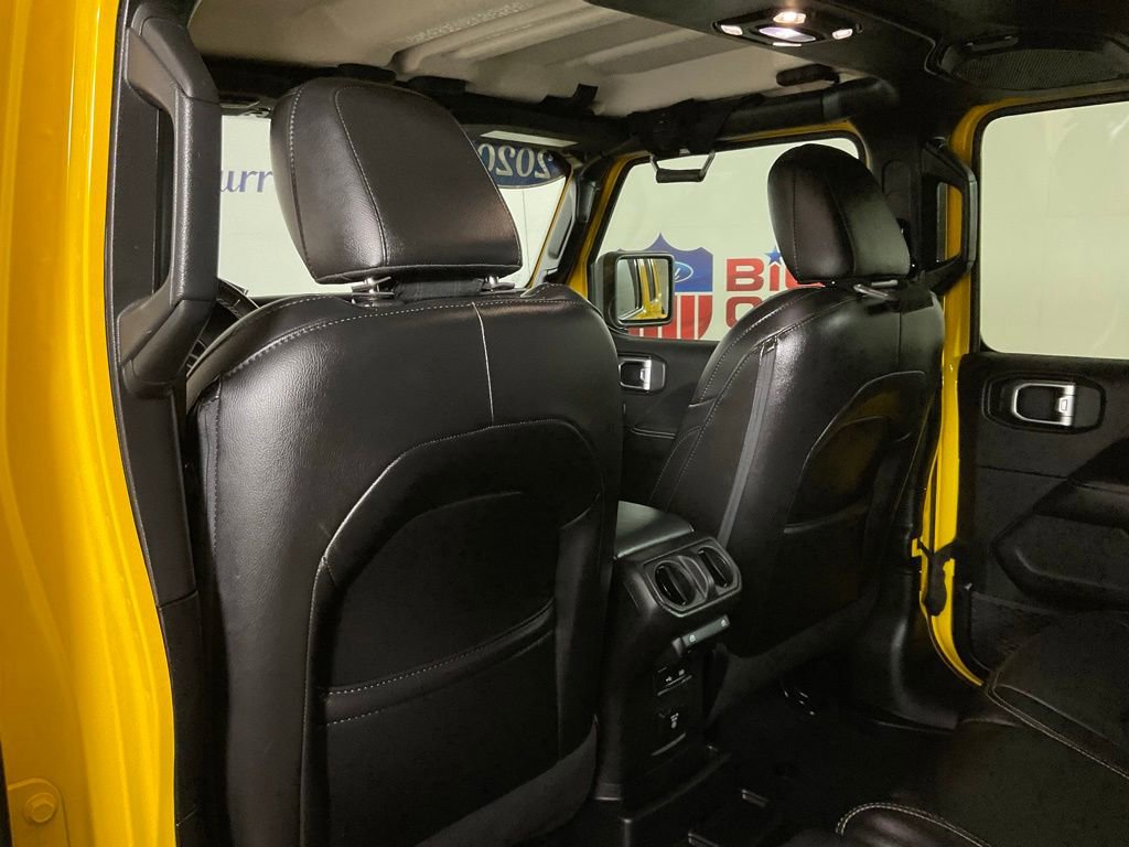 Used 2020 Jeep Wrangler Unlimited Sahara AWD/4WD image 15