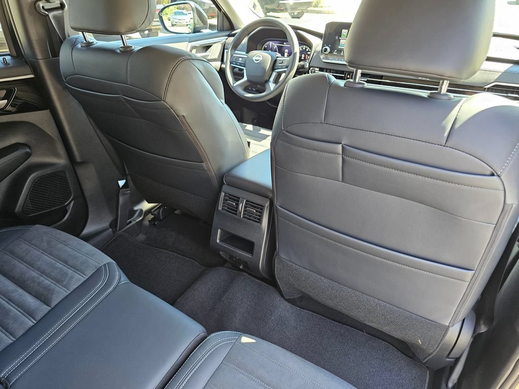 New 2026 Nissan Rogue SL AWD/4WD image 14