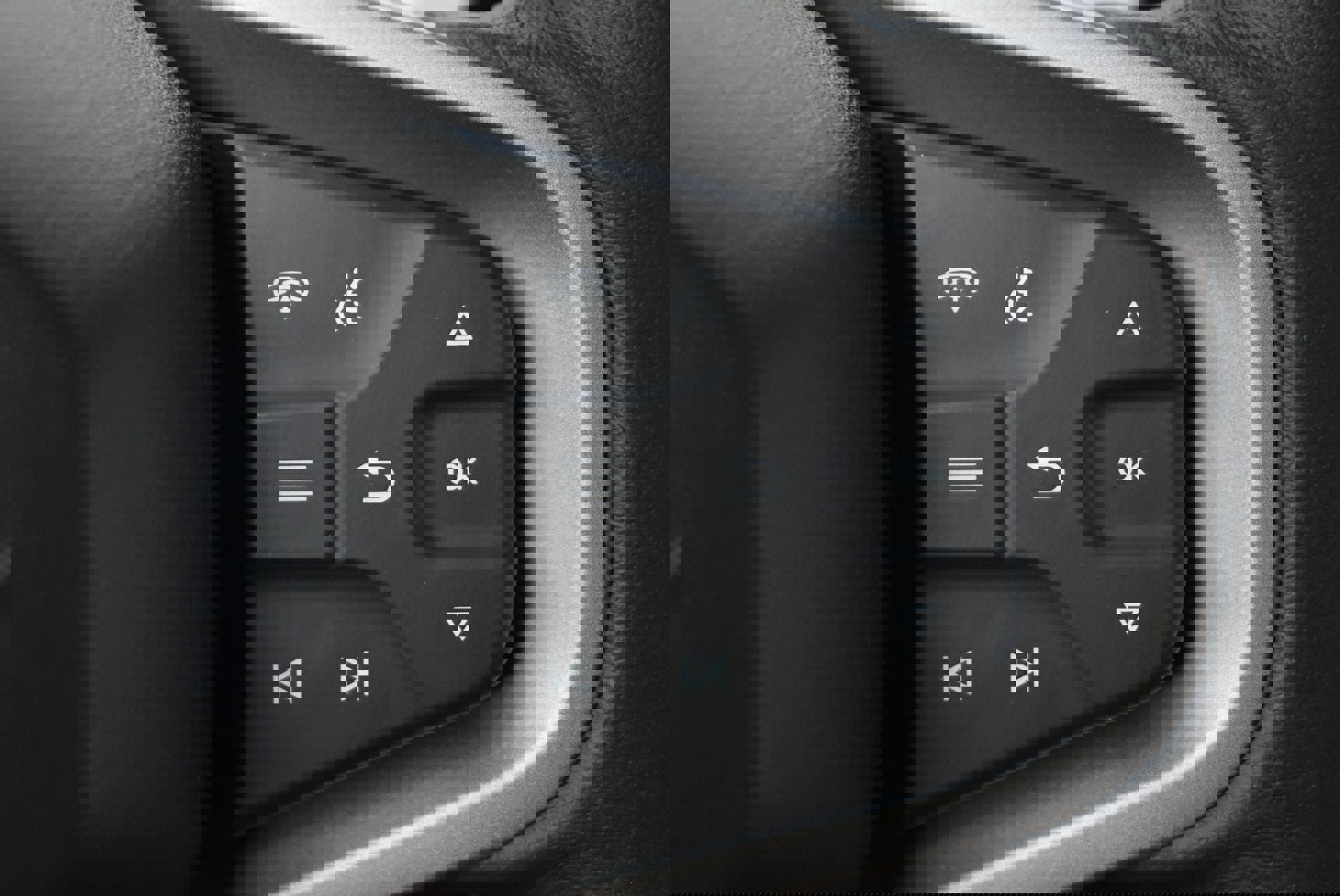 New 2025 Ford Bronco Heritage Edition image 19