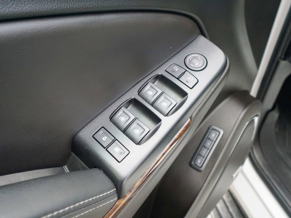 Used 2019 Chevrolet Tahoe LT image 18