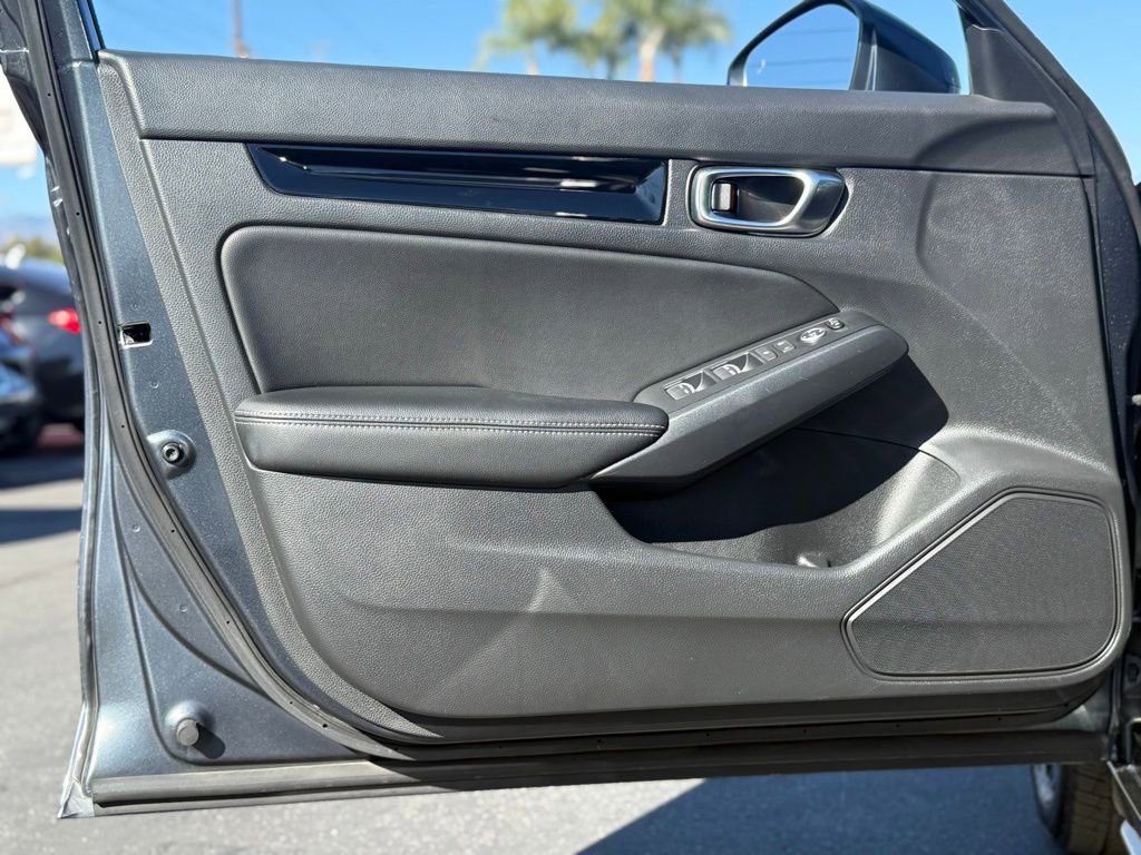 Used 2022 Honda Civic EX-L image 16