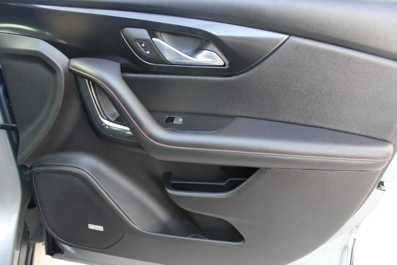 Used 2023 Chevrolet Blazer RS w/ Driver Confidence II Package FWD image 30
