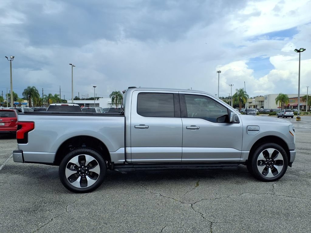 Used 2023 Ford F150 Lightning Platinum AWD/4WD image 8