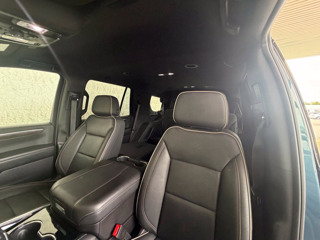 Certified 2025 Chevrolet Tahoe Premier AWD/4WD image 2