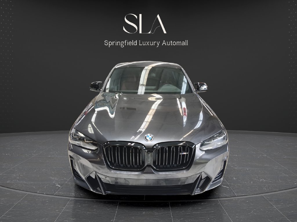 Used 2024 BMW X4 M40i AWD/4WD image 3