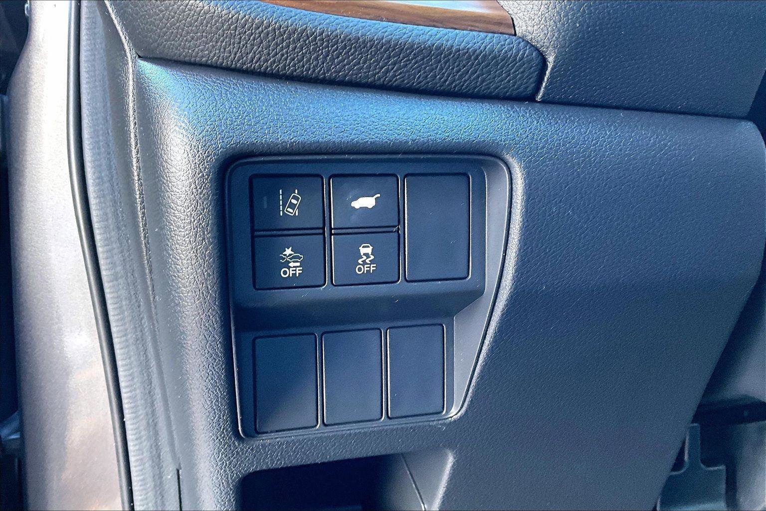 Used 2020 Honda CR-V Touring image 29