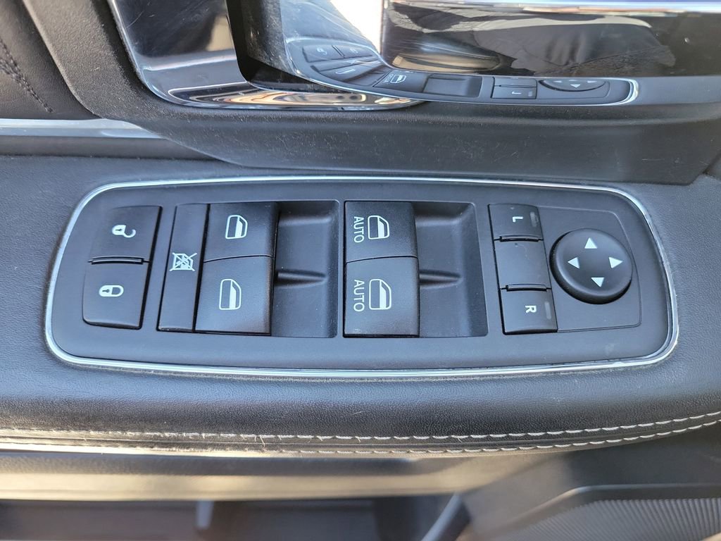 Used 2013 RAM 3500 Laramie Longhorn image 24