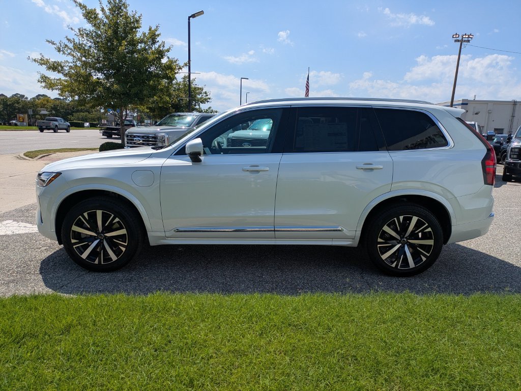 New 2026 Volvo XC90 T8 Core AWD/4WD image 7