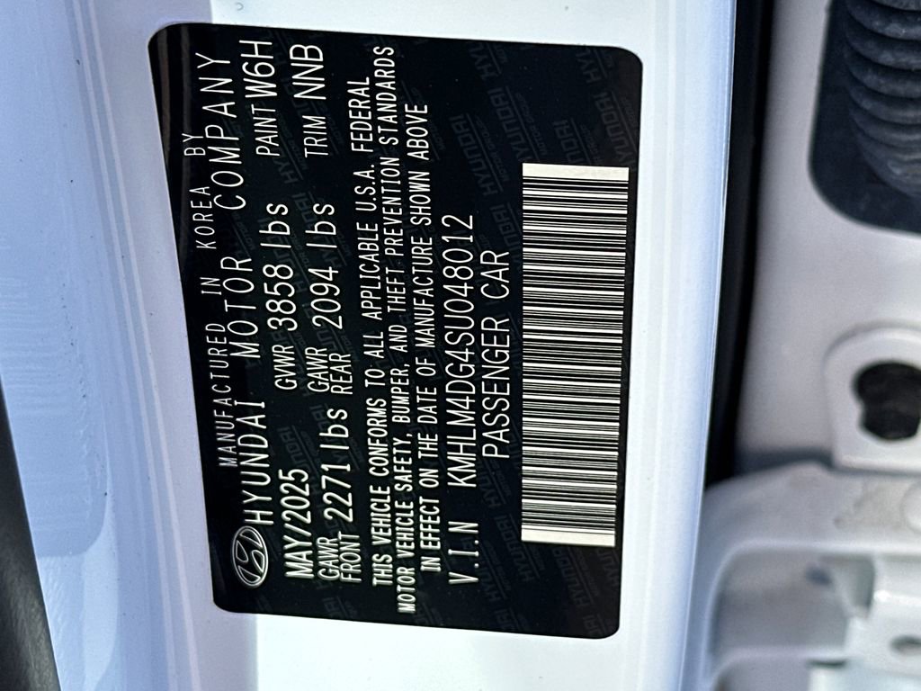 New 2025 Hyundai Elantra Sport image 36