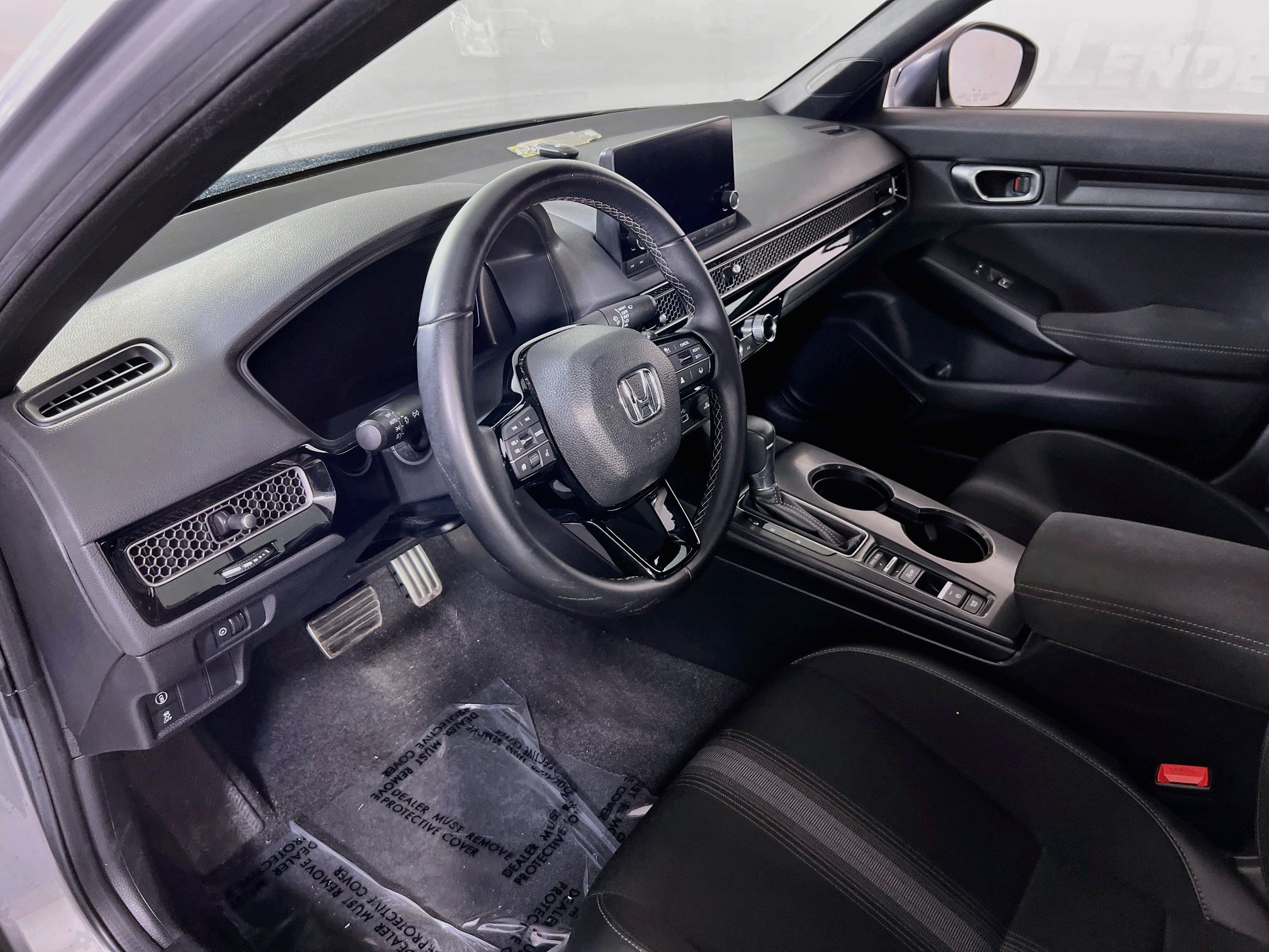 Used 2023 Honda Civic Sport image 9