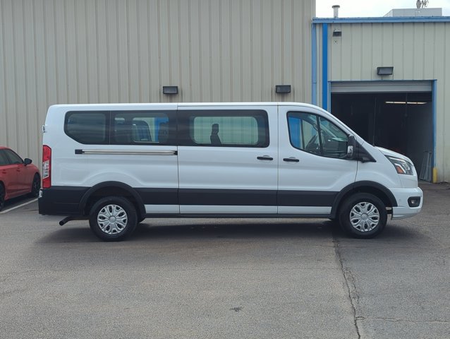Used 2023 Ford Transit 350 XLT image 4