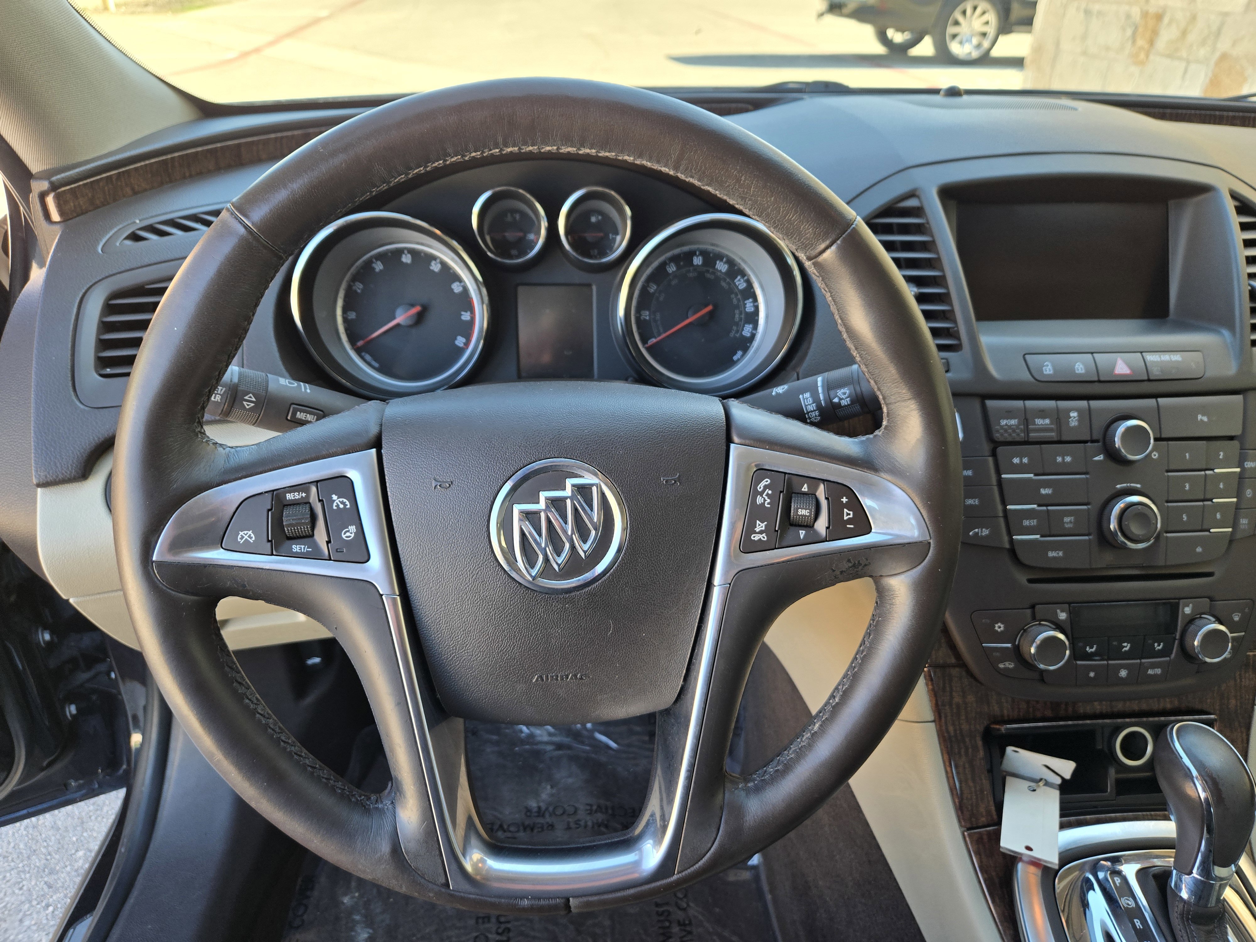 Used 2013 Buick Regal Premium FWD image 12