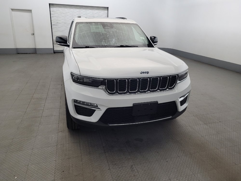 Used 2023 Jeep Grand Cherokee 4WD 4xe image 14