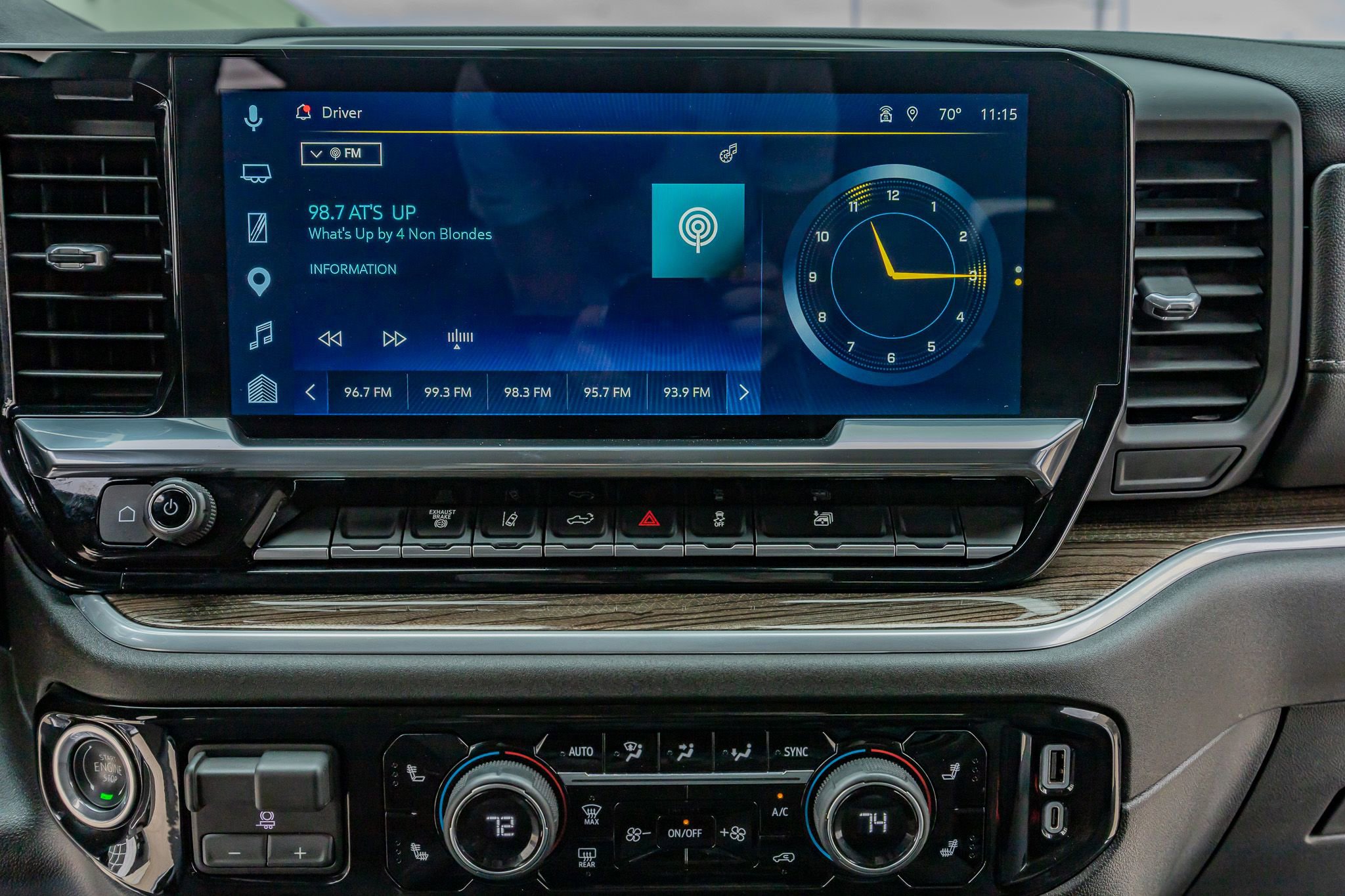 Used 2026 Chevrolet Silverado 3500 LT w/ Convenience Package AWD/4WD image 24