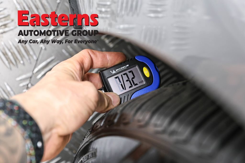 Used 2025 Ford Mustang Premium RWD image 26