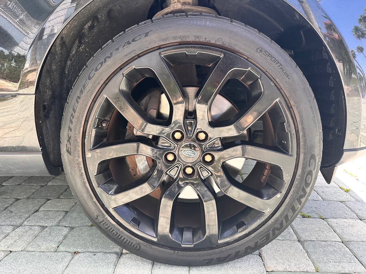 Used 2015 Land Rover Range Rover Supercharged AWD/4WD image 39