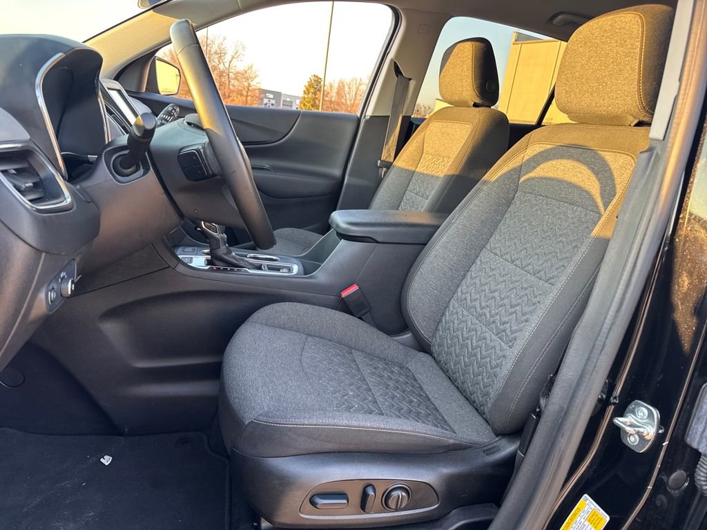 Used 2024 Chevrolet Equinox LT image 17