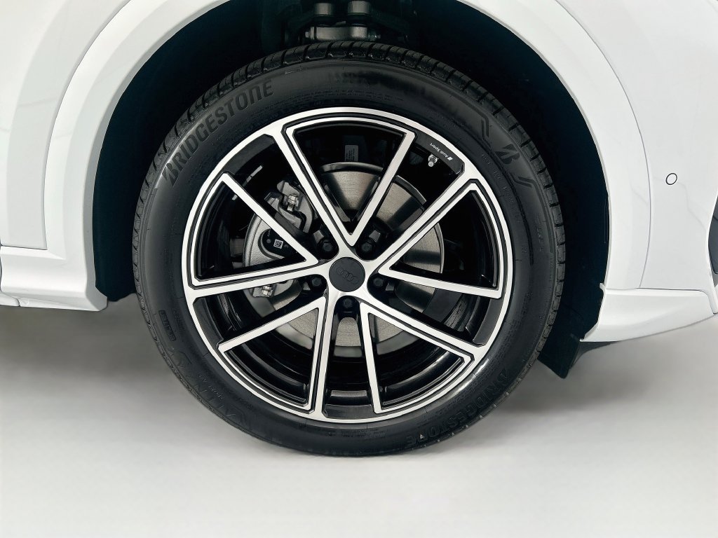 New 2026 Audi Q5 Prestige AWD/4WD image 31