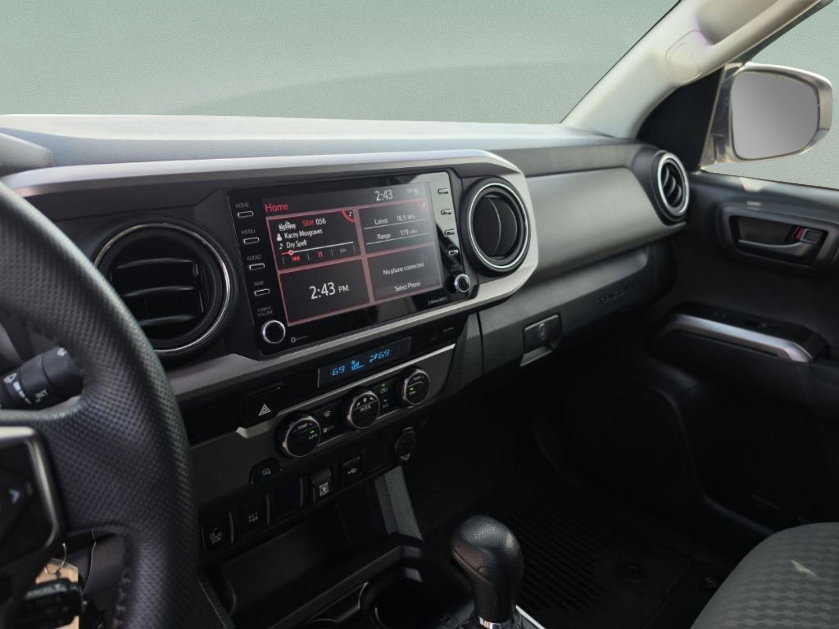 Used 2022 Toyota Tacoma SR5 w/ Technology Package RWD image 19
