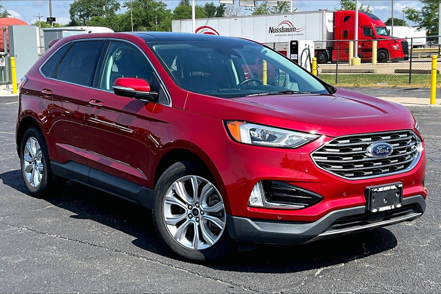 Used 2021 Ford Edge Titanium w/ Cargo Accessory Package AWD/4WD image 37