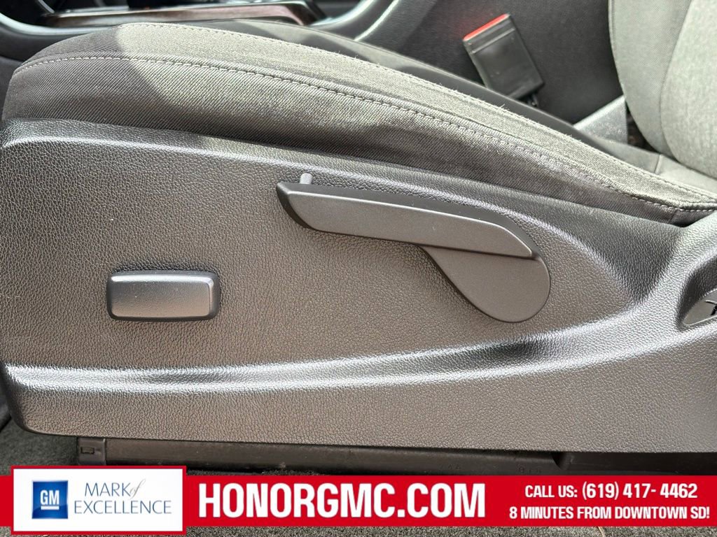 Used 2016 GMC Canyon SLE w/ SLE Convenience Package image 15