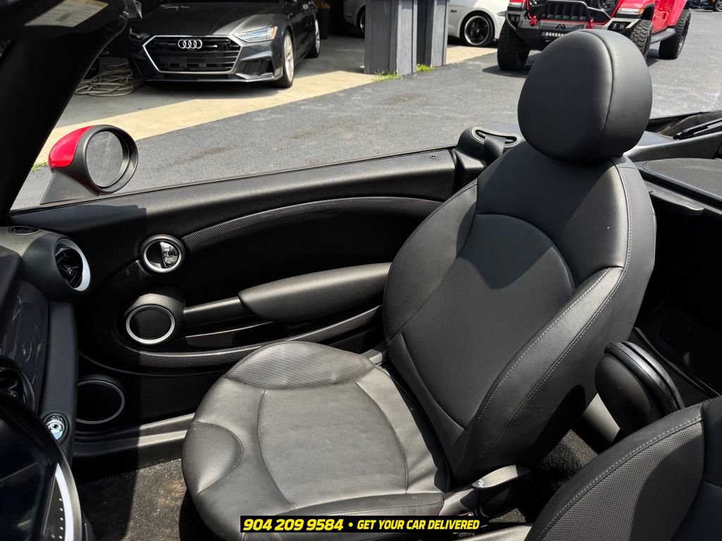 Used 2014 MINI Cooper S FWD image 17