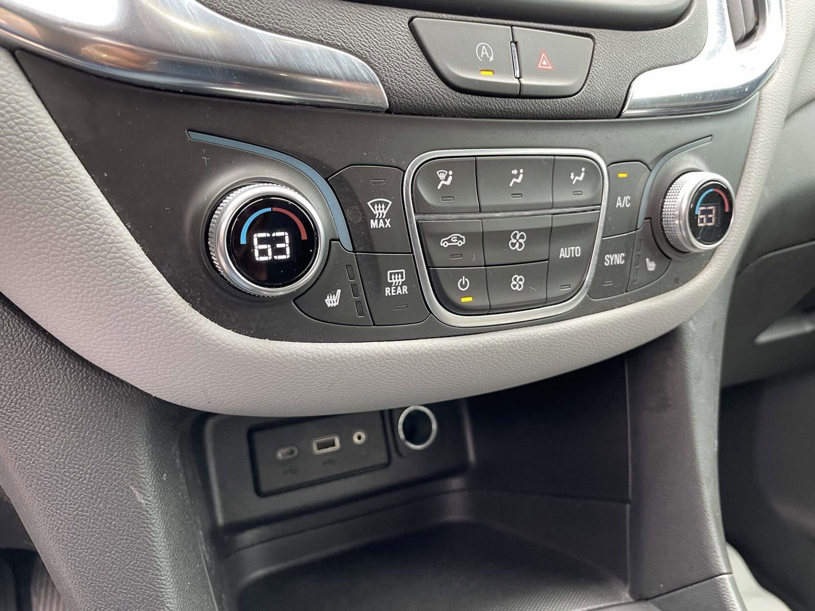 Used 2024 Chevrolet Equinox LT w/ Driver Convenience Package image 14
